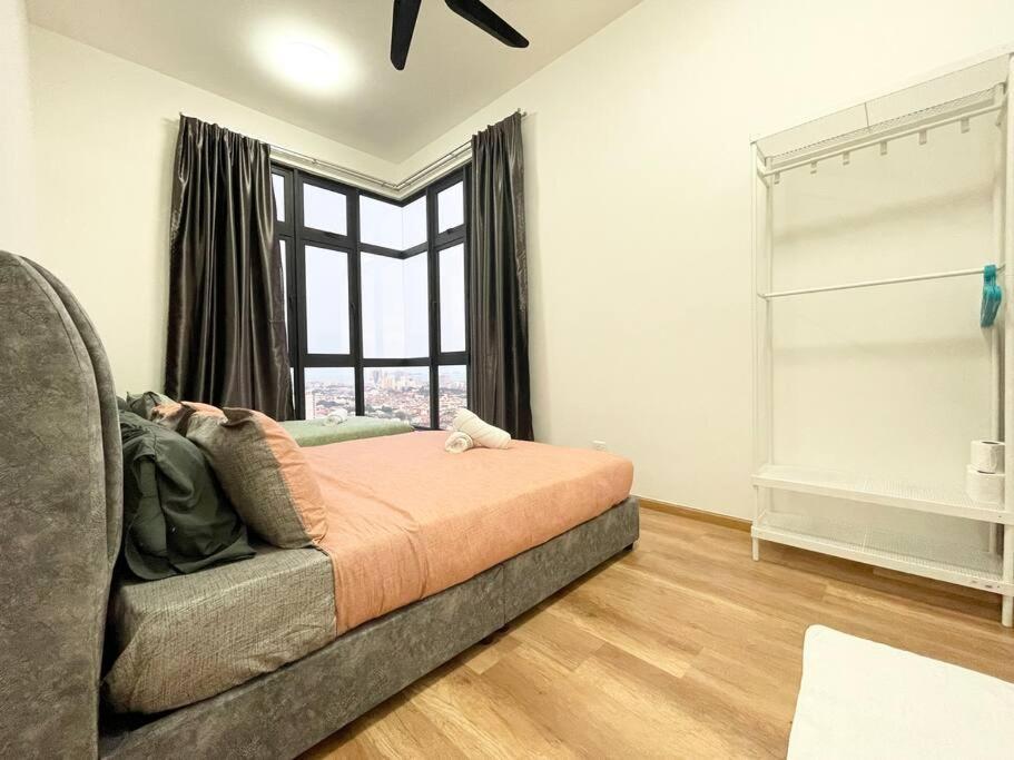 Quartz Near To Jonker Walk With Infinity Pool Cozy 3B2B Apartment Malacca Bagian luar foto